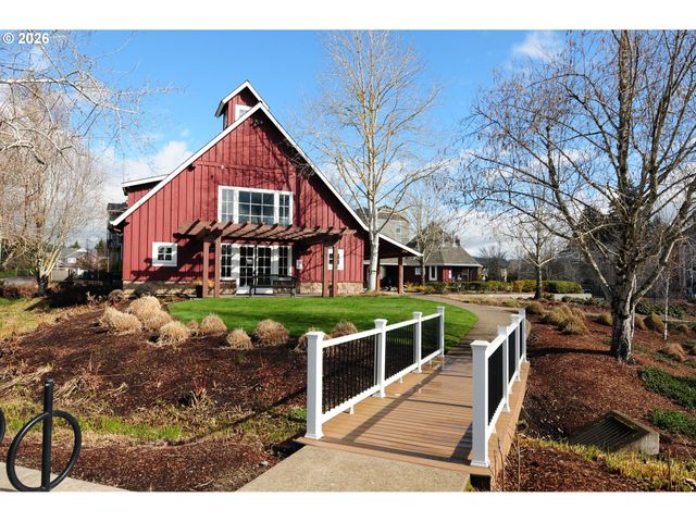 15920 Se STARLING Ct, Clackamas, OR 97015