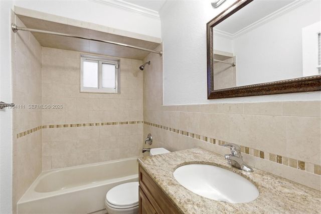 10227 SW 49th Ct, Cooper City, FL 33328