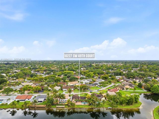 10227 SW 49th Ct, Cooper City, FL 33328