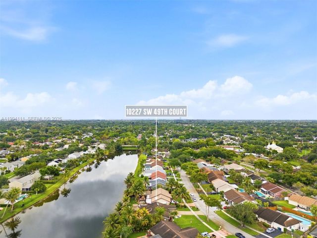 10227 SW 49th Ct, Cooper City, FL 33328