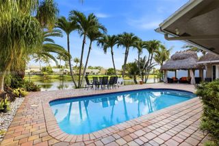 10227 SW 49th Ct, Cooper City, FL 33328