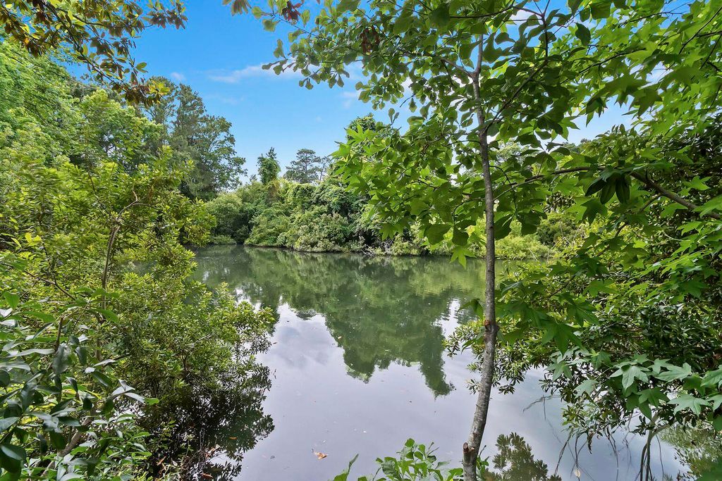 1245 Lakefront Drive, Charleston, SC 29412