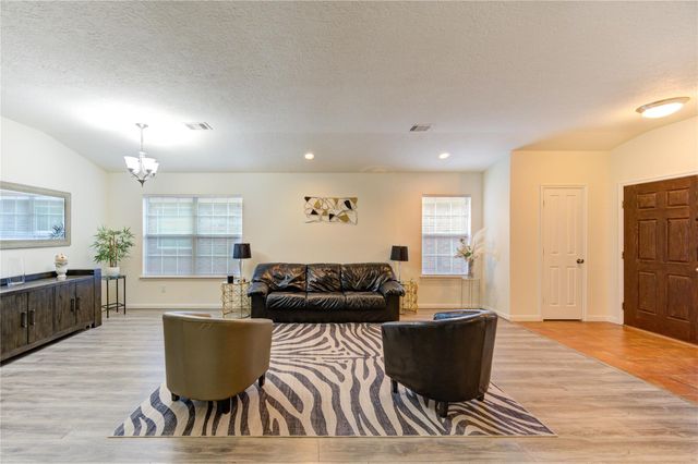 16211 Peach Bluff Lane, Cypress, TX 77429