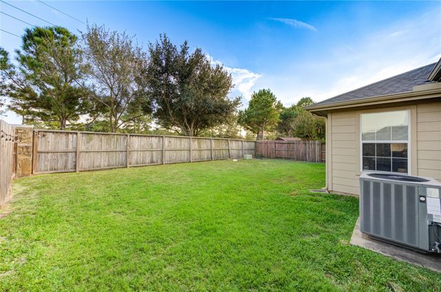 16211 Peach Bluff Lane, Cypress, TX 77429