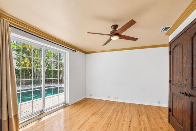 206 17TH AVENUE NE, St Petersburg, FL 33704