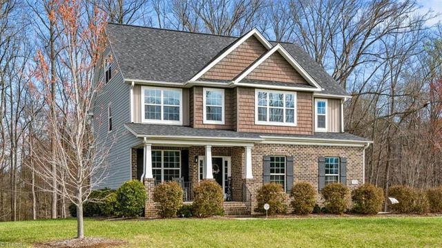 5528 Autumn Harvest Drive, Kernersville, NC 27284