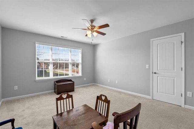 5528 Autumn Harvest Drive, Kernersville, NC 27284