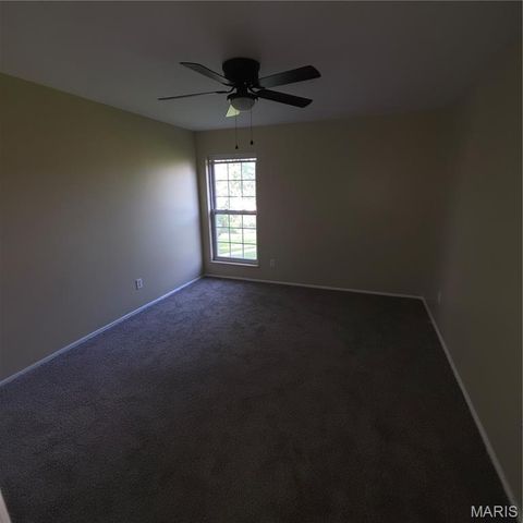 6670 Chesapeake Drive D, Florissant, MO 63033
