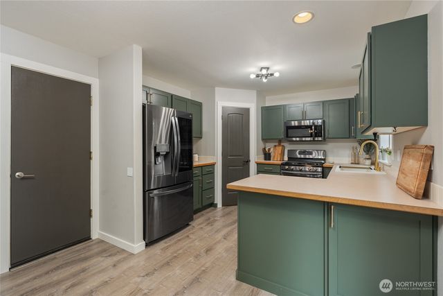 22328 Autumnwood Court SE, Yelm, WA 98597
