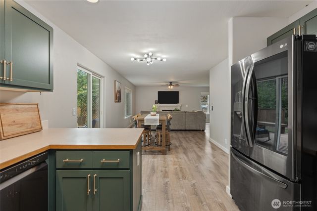 22328 Autumnwood Court SE, Yelm, WA 98597