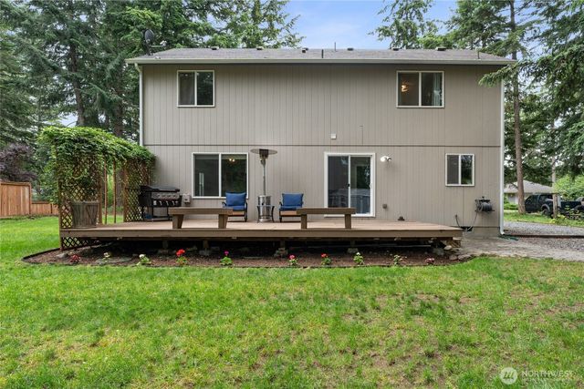 22328 Autumnwood Court SE, Yelm, WA 98597