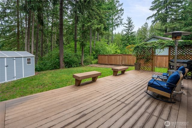 22328 Autumnwood Court SE, Yelm, WA 98597