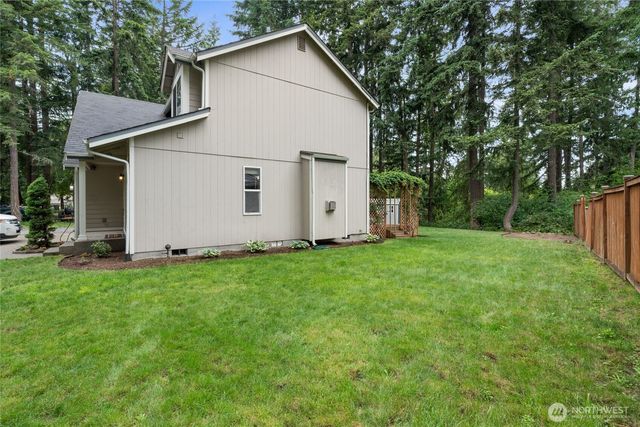22328 Autumnwood Court SE, Yelm, WA 98597