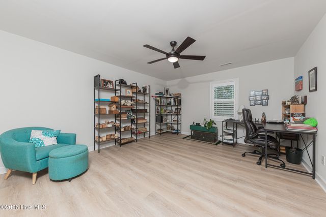 101 Kings Harbor Drive, Holly Ridge, NC 28445