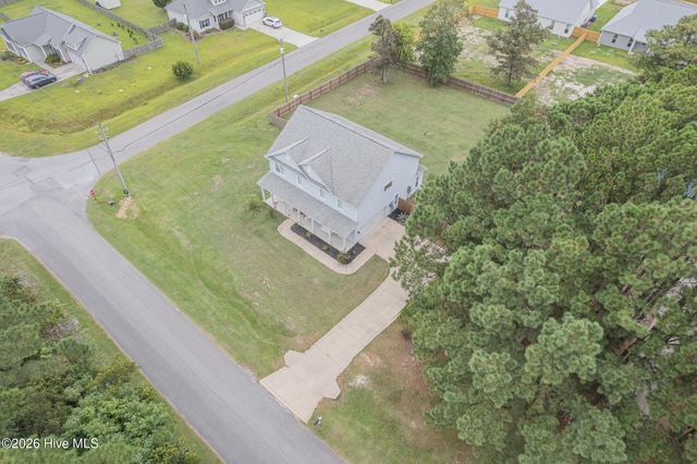 101 Kings Harbor Drive, Holly Ridge, NC 28445