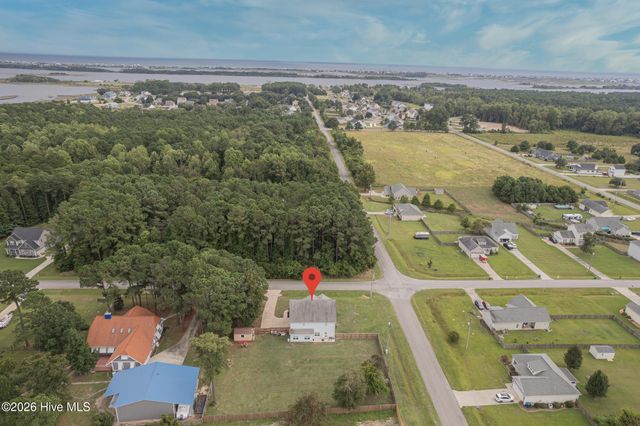 101 Kings Harbor Drive, Holly Ridge, NC 28445