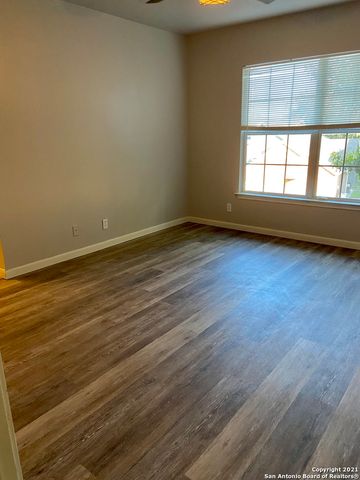 40 CHAPEL HILL CIR, San Antonio, TX 78240