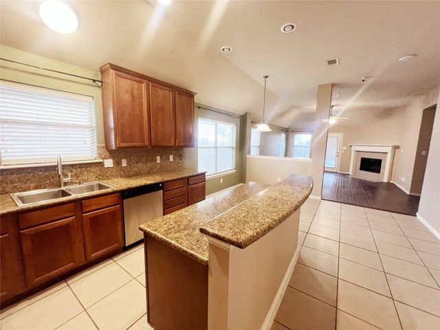 2108 Jonathan Creek Drive, Little Elm, TX 75068