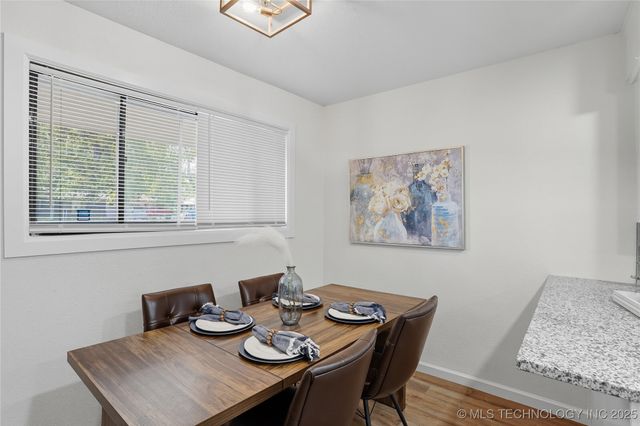 402 N Lincoln Avenue, Wagoner, OK 74467