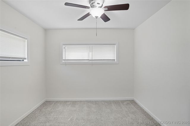 402 N Lincoln Avenue, Wagoner, OK 74467