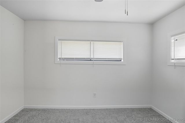 402 N Lincoln Avenue, Wagoner, OK 74467