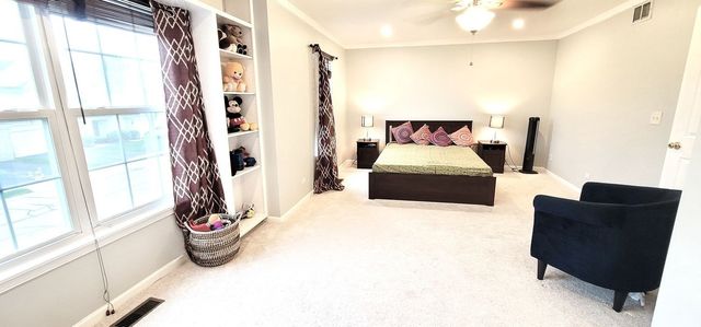 10520 Wakefield Lane, Huntley, IL 60142