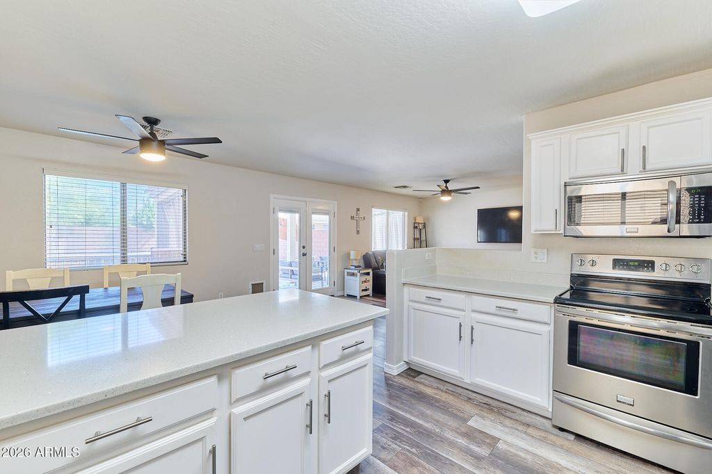 Image 1 of property listing at 8616 W CROWN KING Road, Tolleson, AZ 85353