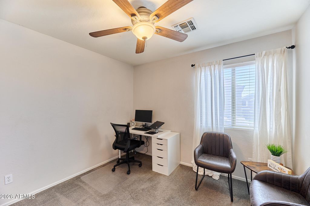 Image 16 of property listing at 8616 W CROWN KING Road, Tolleson, AZ 85353