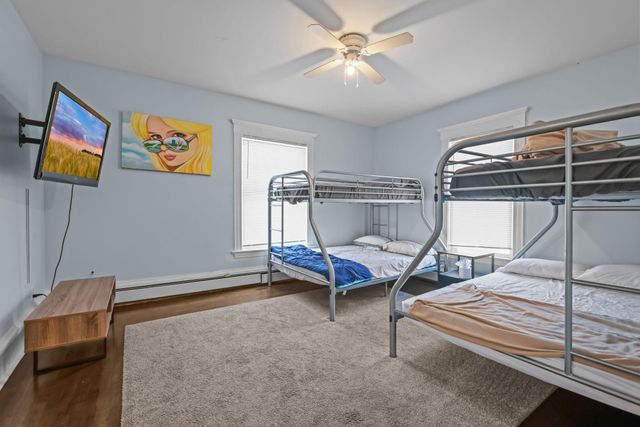 2209 Aldrich Avenue S, Minneapolis, MN 55405