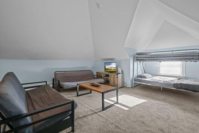 2209 Aldrich Avenue S, Minneapolis, MN 55405