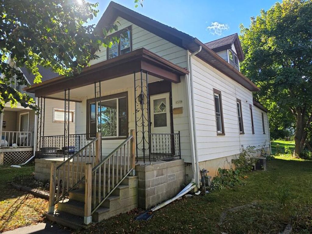 1538 S 9th STREET, Sheboygan, WI 53081