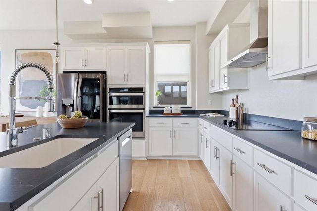 191 Waters Park Circle, San Mateo, CA 94403