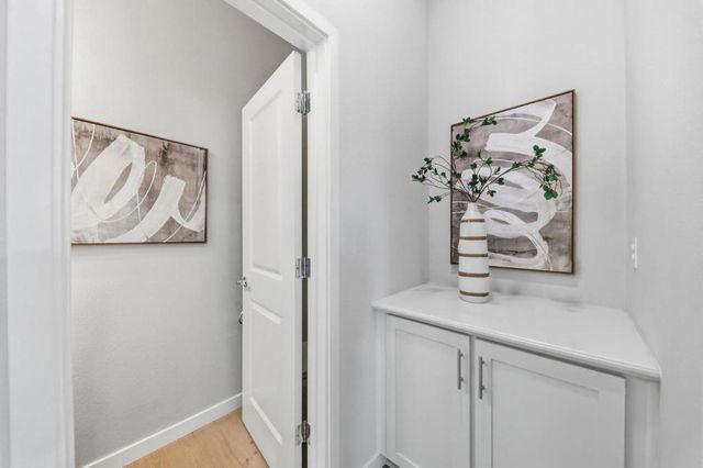 191 Waters Park Circle, San Mateo, CA 94403