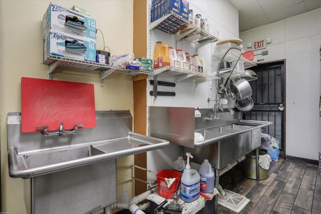 13730 Livernois Street, Detroit, MI 48238