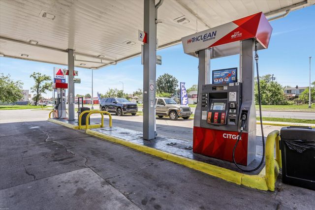 13730 Livernois Street, Detroit, MI 48238