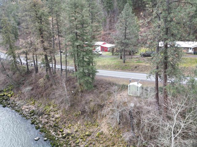 46582 Highway 12, Peck, ID 83545