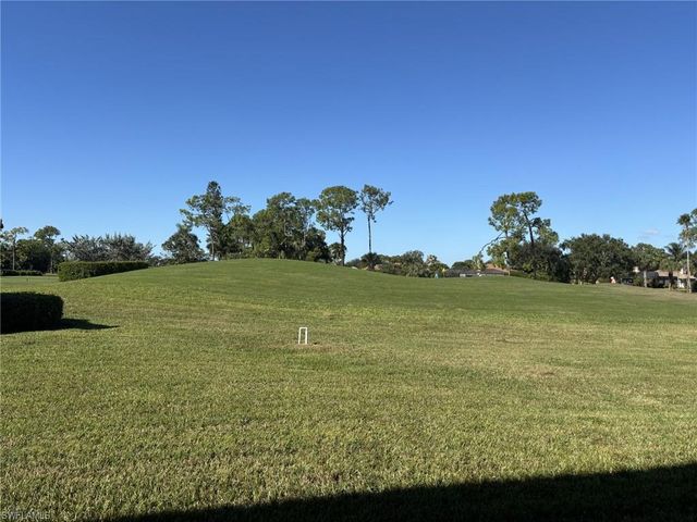 605 Augusta BLVD # 4, Naples, FL 34113