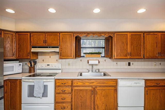 1005 OLD HICKORY TREE ROAD, St Cloud, FL 34771