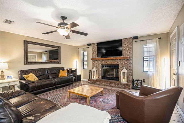 1005 OLD HICKORY TREE ROAD, St Cloud, FL 34771