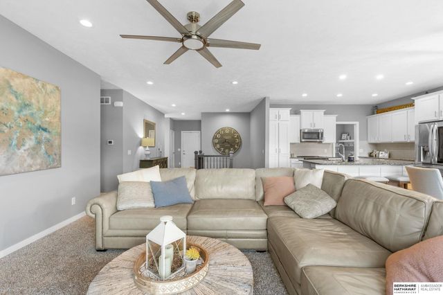 110 Eagle View Drive, Ashland, NE 68003