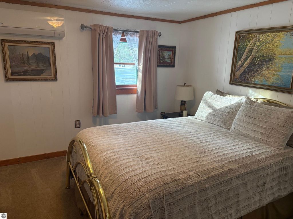 Image 21 of property listing at 19248 Caberfae Highway, Wellston, MI 49689