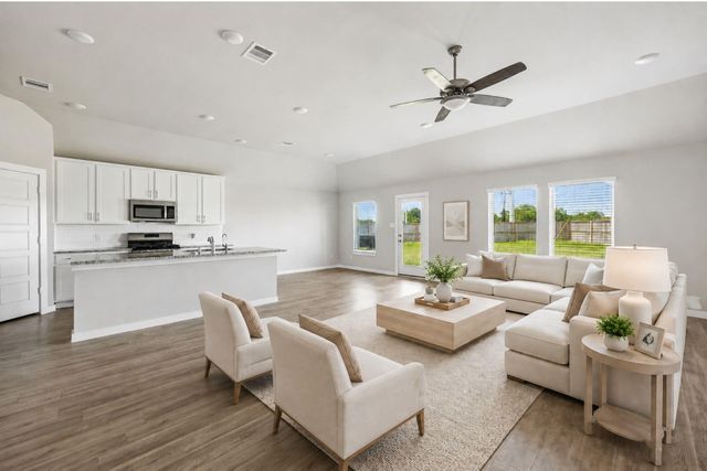 4989 Perennial Lane, La Marque, TX 77568