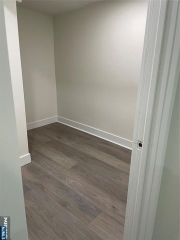 317 7th Street 1, Union City, NJ 07087