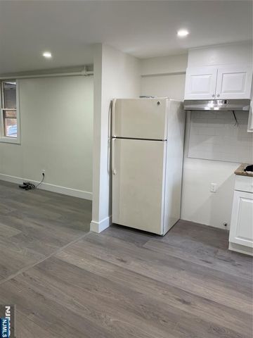 317 7th Street 1, Union City, NJ 07087