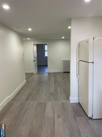 317 7th Street 1, Union City, NJ 07087