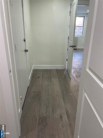 317 7th Street 1, Union City, NJ 07087