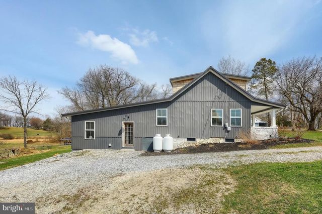 3449 INDIAN ROCK DAM RD, York, PA 17408