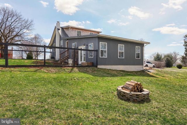 3449 INDIAN ROCK DAM RD, York, PA 17408