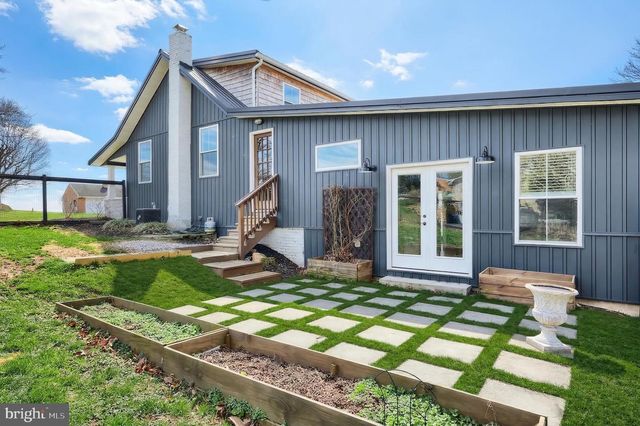 3449 INDIAN ROCK DAM RD, York, PA 17408