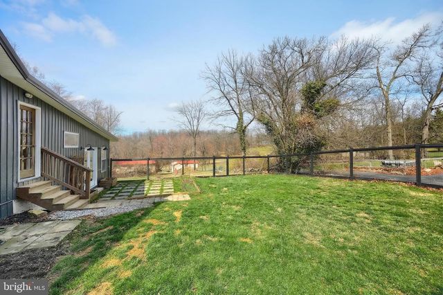 3449 INDIAN ROCK DAM RD, York, PA 17408